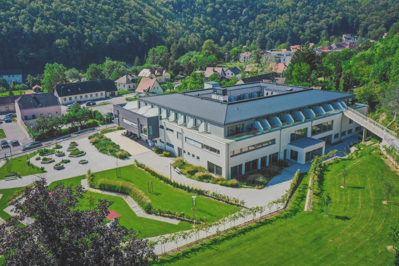 Nuhr Medical - Hotel & Restaurant 센프텐베르그 외부 사진